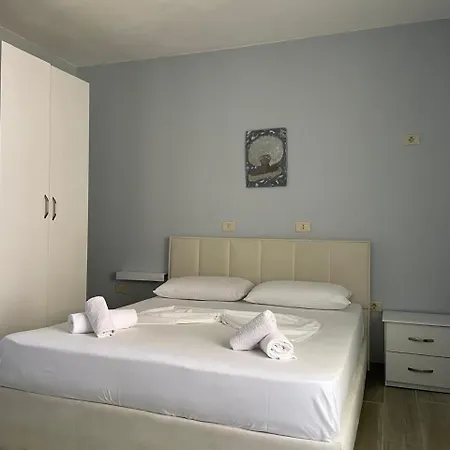 Agroni Apartment *