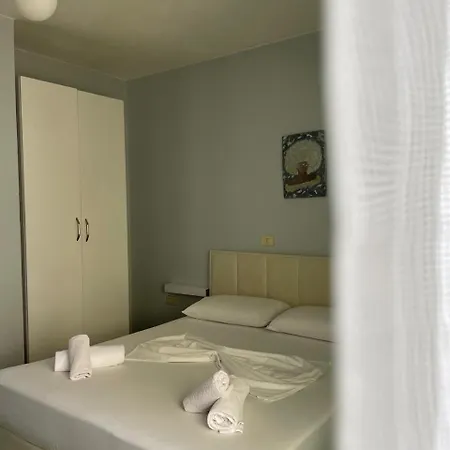 Apartment Agroni *